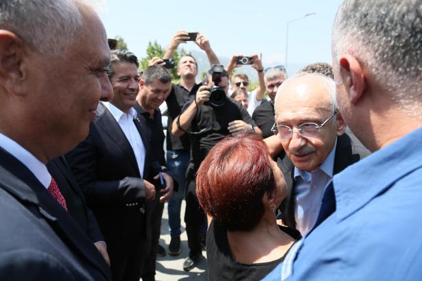 Kılıçdaroğlu, cezaevinde tutuklu Böcek ve Kara'yı ziyaret etti
