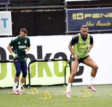 Fenerbahçe’de Feyenoord maçı hazırlıkları başladı