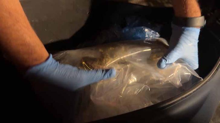 Sarıyer'de motosikletli kurye uyuşturucu taşırken yakalandı