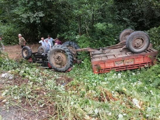 Takla atan traktörünün altında kalan sürücü öldü
