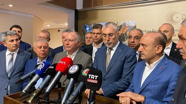 Kamu işçisine zam görüşmelerinde protokol imzalandı