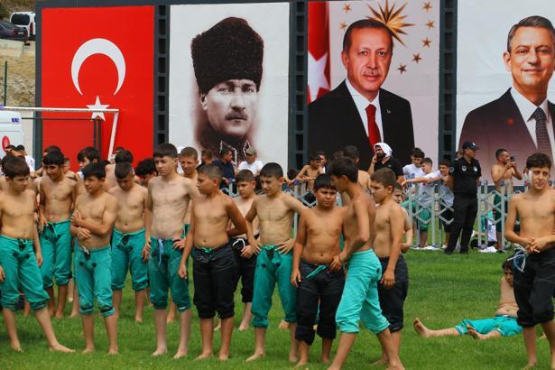 2'nci Geleneksel Taha Akgül Karakucak Güreşleri başladı