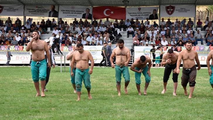 Doğanşar'da 56'ncı Ahmet Ayık Karakucak Güreşleri coşkusu
