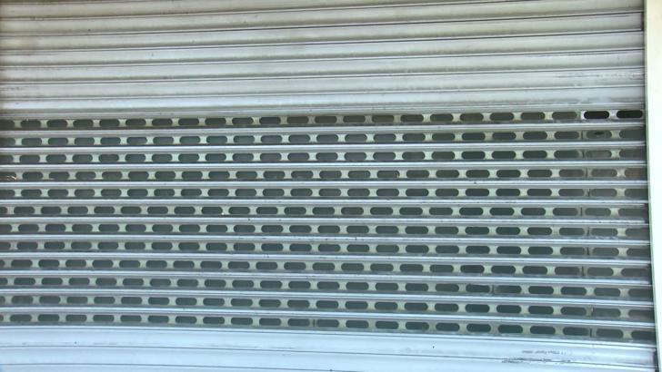 İstanbul - Küçükçekmece'de 25 yıllık kuyumcu altınlarla ortadan kayboldu; müşteriler şikayetçi oldu