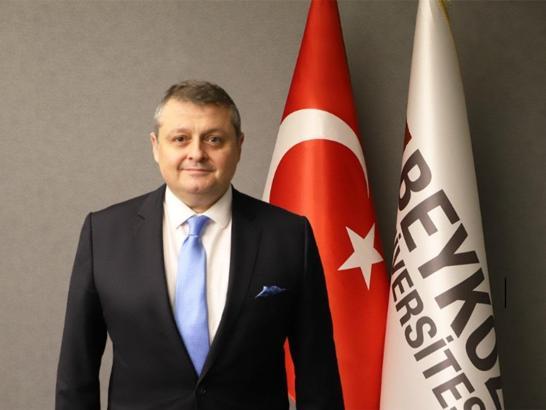 ‘Üniversite sadece meslek değil, hayata hazırlıktır’