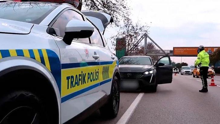 Bakan Yerlikaya: Bir haftada 386 bin sürücünün kurallara uymadığı tespit edildi