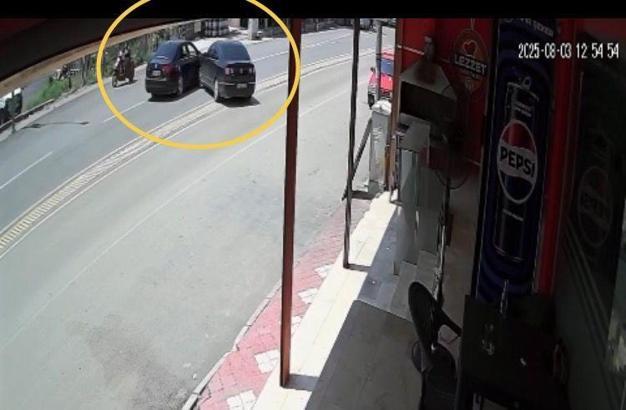 Osmaniye’de iki otomobilin çarpıştığı trafik kazası kamerada