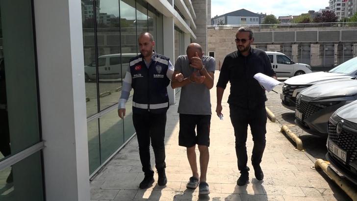 Hırsızlık için el feneriyle girdiği inşaatta suçüstü yakalandı