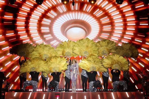 Jennifer Lopez, dünya turnesi kapsamında Sharm El Sheikh'te sahne aldı