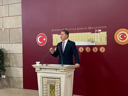 CHP'li Emir: Komisyonun adında, 'demokrasi' ve 'adalet' kavramları olmalı