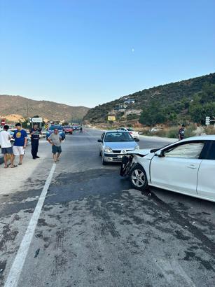 Otomobiller çarpıştı: 7 yaralı