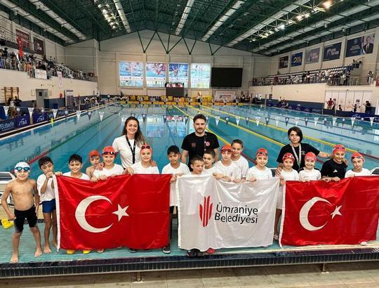 Ümraniye'deki sporcular ulusal yarışlarda başarı elde etti