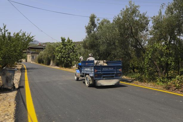 Gülnar’da yol çalışması