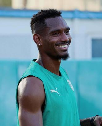 Manisa FK'ya Bodrum FK'dan stoper