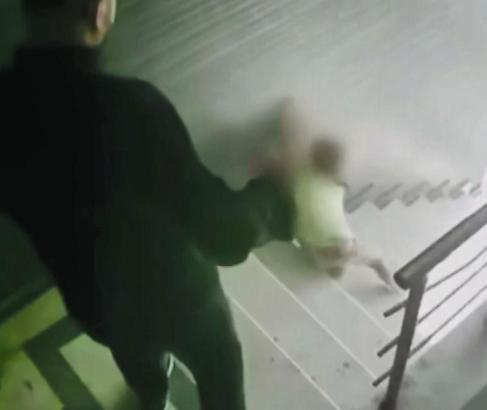 İstanbul - Eyüpsultan'da kızına şiddet uygulayan baba hakkında 2 yıl 3 aya kadar hapis talebi