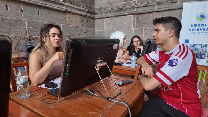 Büyükşehir’in tercih danışmanlığı hizmeti, öğrencilerin tercihi oldu