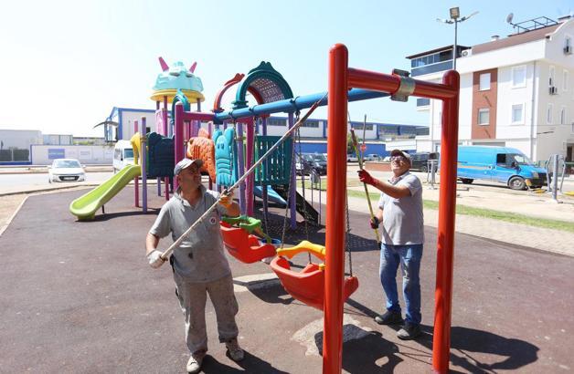 Kepez’de parklar yenileniyor