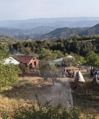 Bartın'da anız ve samanlık yangını