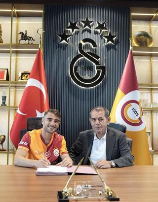 Galatasaray, Yunus Akgün ile sözleşme uzattı