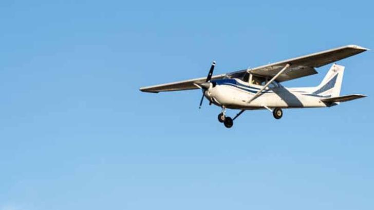 Cezayir'de keşif uçağı düştü: 4 ölü