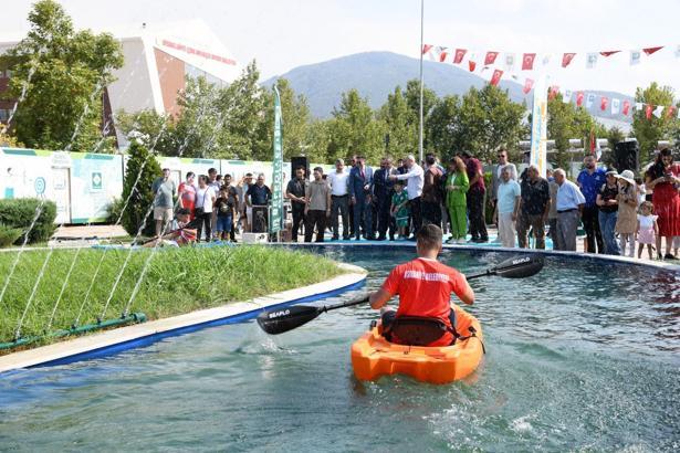Osmaniye’de Samet Aybaba Spor Kompleksi içerisindeki gençlik merkezi açıldı