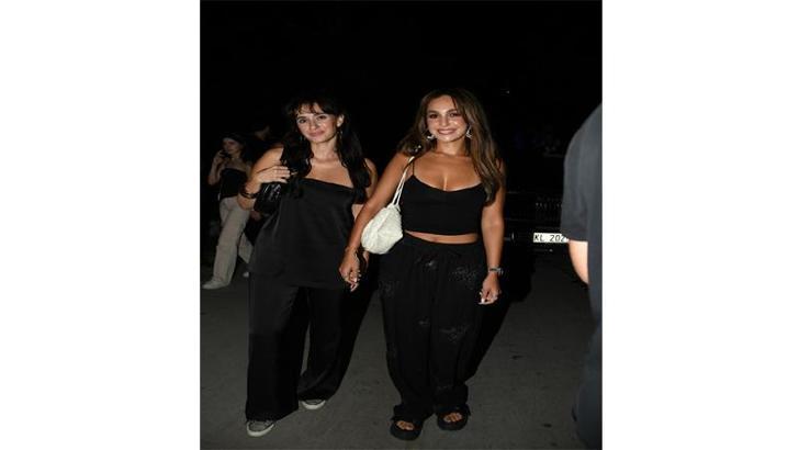 Kanal D'nin yıldızları Jennifer Lopez konserinde ışıldadı