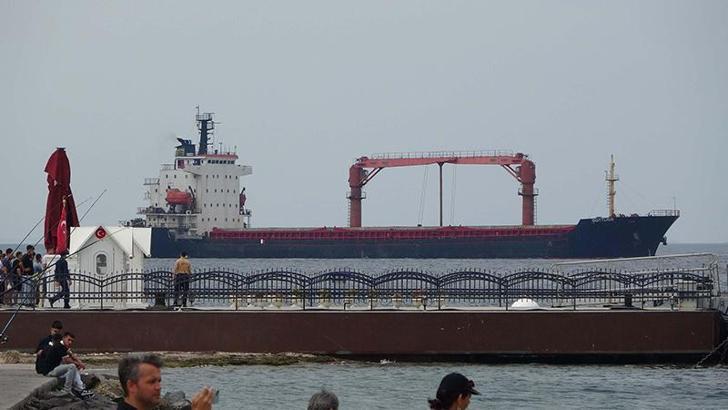 Çanakkale'de genel kargo gemisi, X-Band radar arızası yaptı