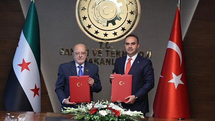 Bakan Kacır, Suriyeli mevkidaşı ile bir araya geldi