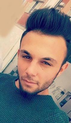 Berber evinde ölü bulundu