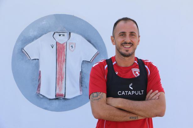 Samsunsporlu Zeki Yavru: Konsantre olup lige iyi başlamak istiyoruz