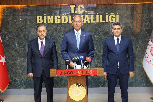 Bakan Ersoy: Sorunlarını çözmüş Türkiye, kalkınmış, refahını artırmış bir Türkiye demektir