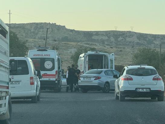 Mardin'de şarampole devrilen motosikletteki 2 kişi yaralandı