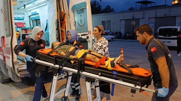 Bursa'da otomobilin çarptığı bisikletli Cihan, ağır yaralandı