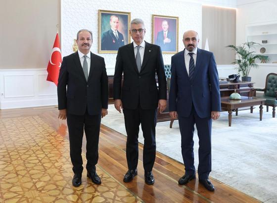 Sağlık-Sen, Sağlık Bakanı Memişoğlu'nu ziyaret etti