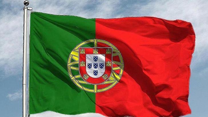 Portekiz'de orman yangınlarına karşı alarm süresi uzatıldı