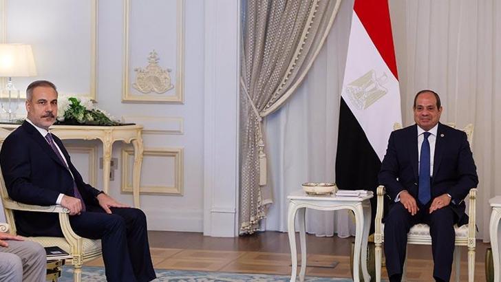 Bakan Fidan, Mısır Cumhurbaşkanı Abdulfettah es-Sisi ile görüştü