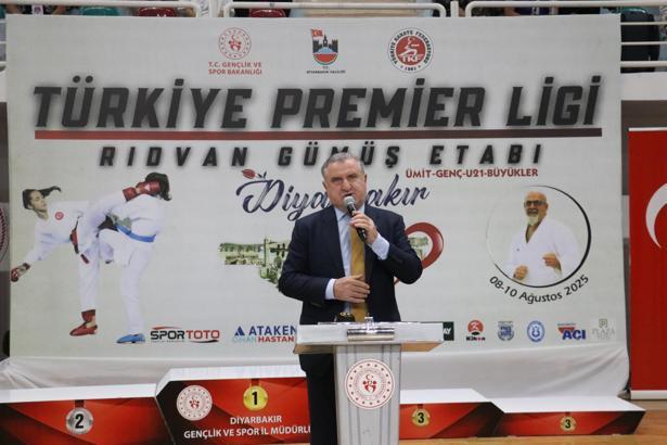 Bakan Bak: Terörsüz Türkiye için hep beraber çalışacağız