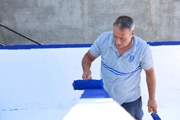 Bodrum sokakları mavi ve beyaza boyanıyor