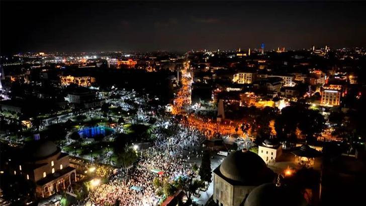 İstanbul'da 'Gazze'ye Umut Işığı Ol' yürüyüşü düzenlendi