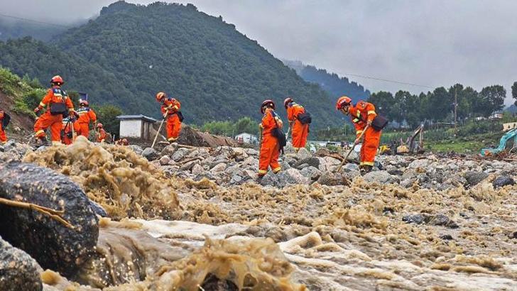 Çin’de sel: 15 ölü