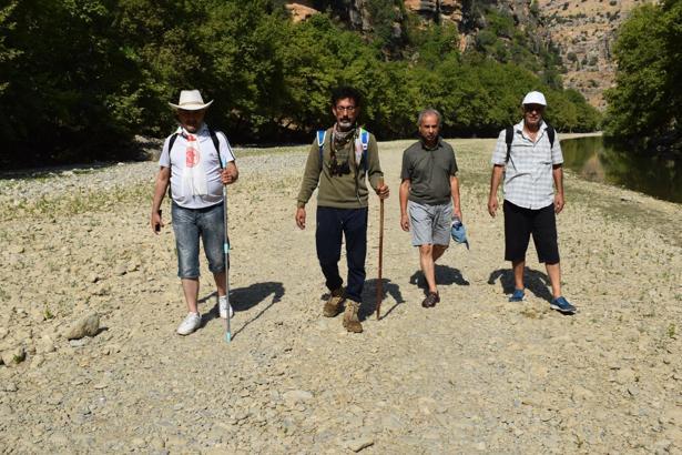 Sıcak havadan bunalanlar Zore Vadisi’nde serinliyor / Ek fotoğraflar