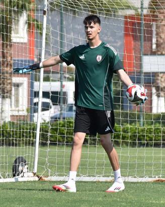 Altınordu'da gözler kaleci Arif'te