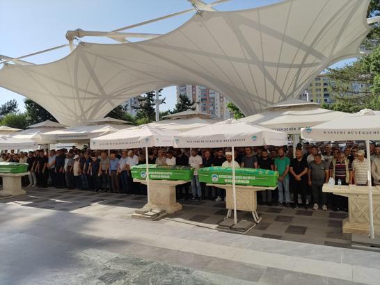 Eşinin öldürdüğü kadın, toprağa verildi