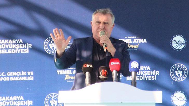 Bakan Bak: Türkiye’nin en büyük sorunlarından bir tanesi obezite