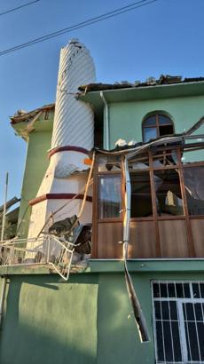 Sındırgı'da 6.1'lik depremde yıkılan ve hasar gören binalar havadan görüntülendi (2)