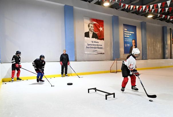 Buz Hokeyi Gelişim Kampı ilk kez Antalya'da