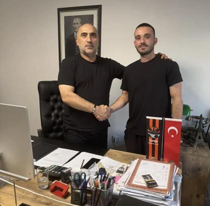 İzmir Çoruhlu FK'dan 7 imza