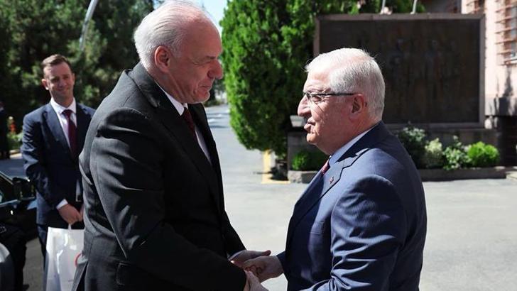 Bakan Güler, Kosova Bölgesel Kalkınma Bakanı Damka ile görüştü