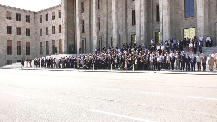 Eski Sağlık Bakanı Şıvgın için TBMM'de tören
