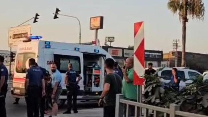 Baba, tartıştığı 2 oğlu ile onların arkadaşını av tüfeğiyle yaraladı